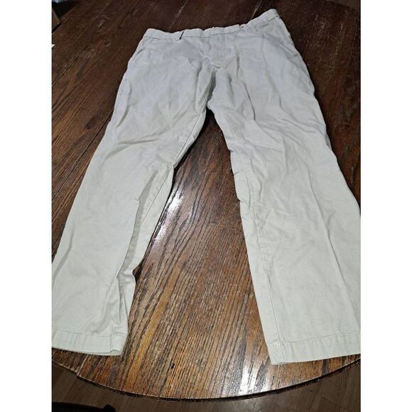 33x30 Old Navy Khaki Tan Classic Straight Flat Front Cotton Pants with Pockets - Picture 1 of 3